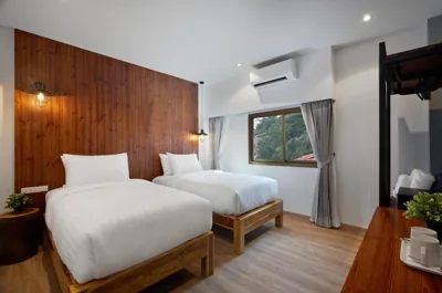 Standard Twin Room — P2 Wood Loft